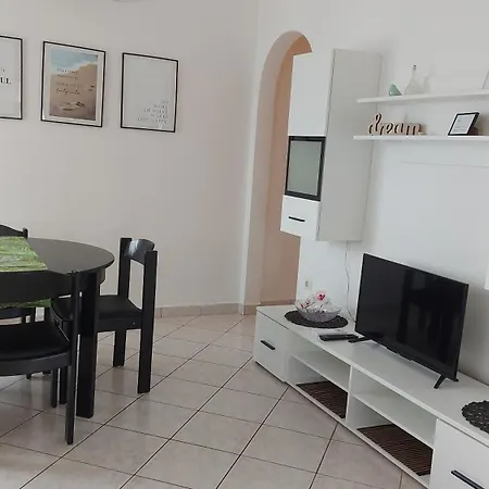 Ines Apartment *